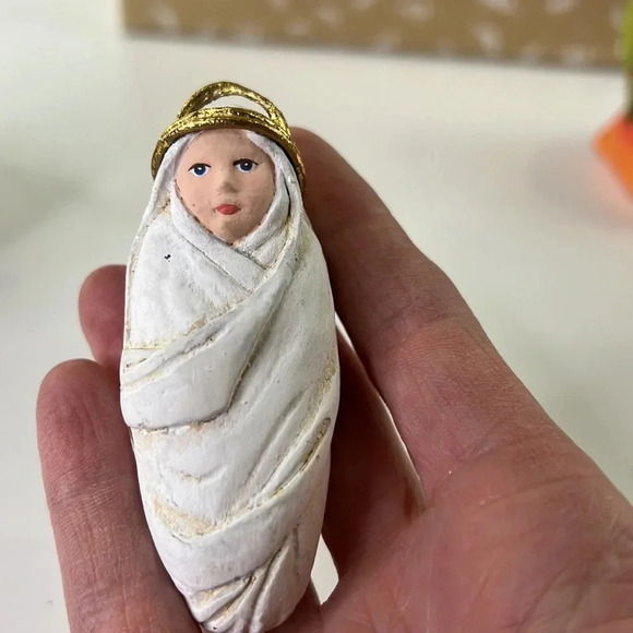 Patience Brewster I Krinkles I Holy Family I Collectable Figurine - Picture 9 of 10